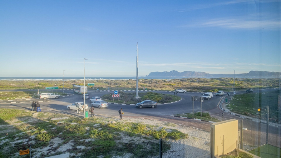 2 Bedroom Property for Sale in Muizenberg Western Cape